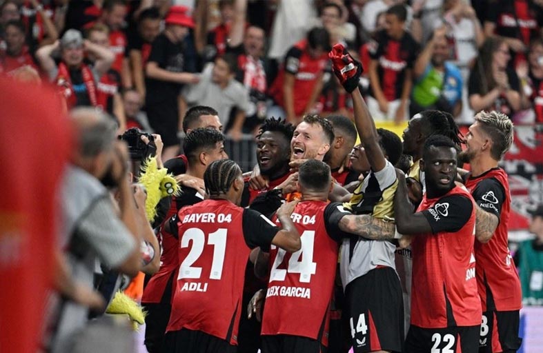 اختبار أول لباير ليفركوزن في مواجهة لايبزيغ 