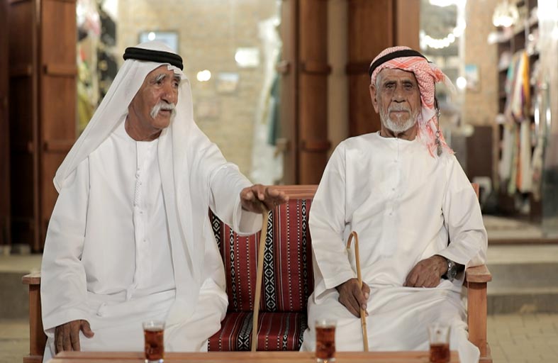 «السوق القديم».. جولة برفقة كبار السن ومسابقات للجمهور في خورفكان