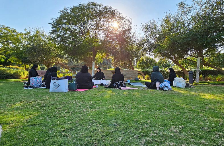 حديقة أم الإمارات تحتفي بيوم المرأة الإماراتية تقديرًا لإنجازاتها البارزة في مسيرة البناء والتنمية