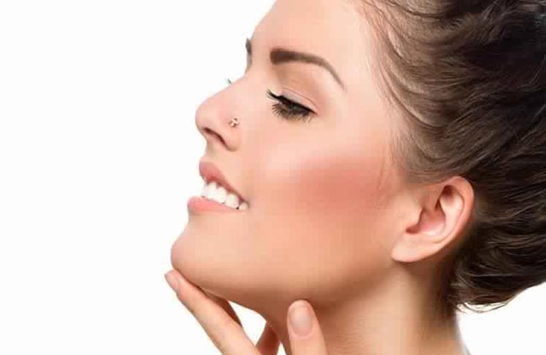 كيف تتخلصين من الذقن المزدوجة؟