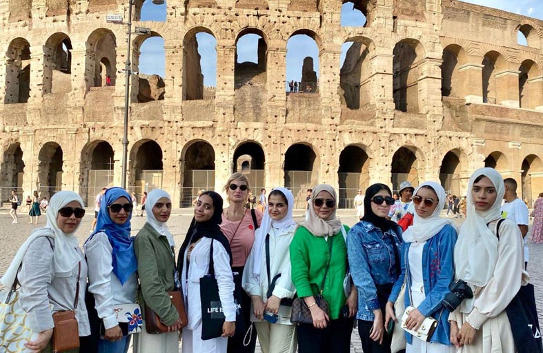 رحلة تعليمية إلى إيطاليا لمنتسبات أكاديمية الفجيرة للفنون الجميلة 