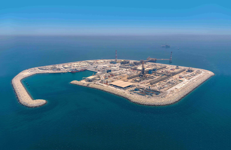 بقيمة 2.97 مليار درهم..أدنوك للحفر تفوز بعقد لبناء ثلاث حفارات جديدة