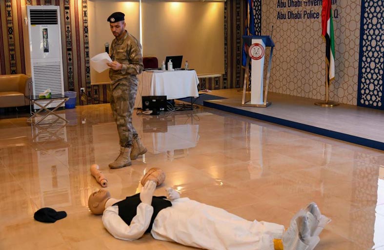 شرطة أبوظبي تنفذ تمرينا حول تحديد هوية الضحايا