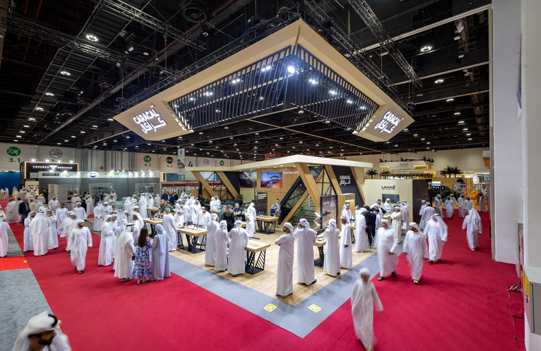 كراكال تعرض أحدث منتجاتها خلال معرض أبوظبي الدولي للصيد والفروسية 2025