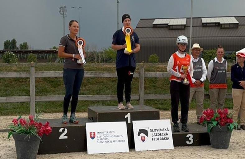 الفارسة ليلى المرزوقي تحرز لقب سباق القدرة بسلوفاكيا