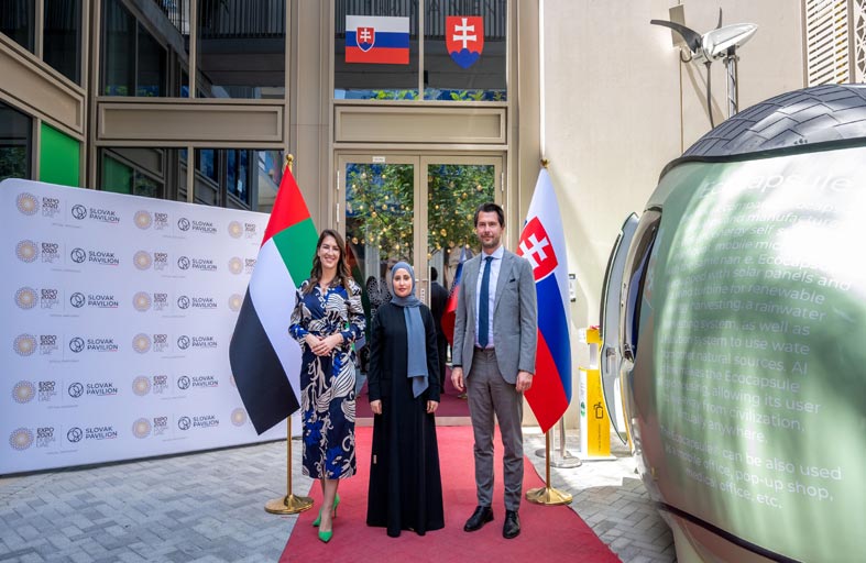 عهود الرومي تزور جناحي سلوفاكيا وإسواتيني في إكسبو 2020 دبي