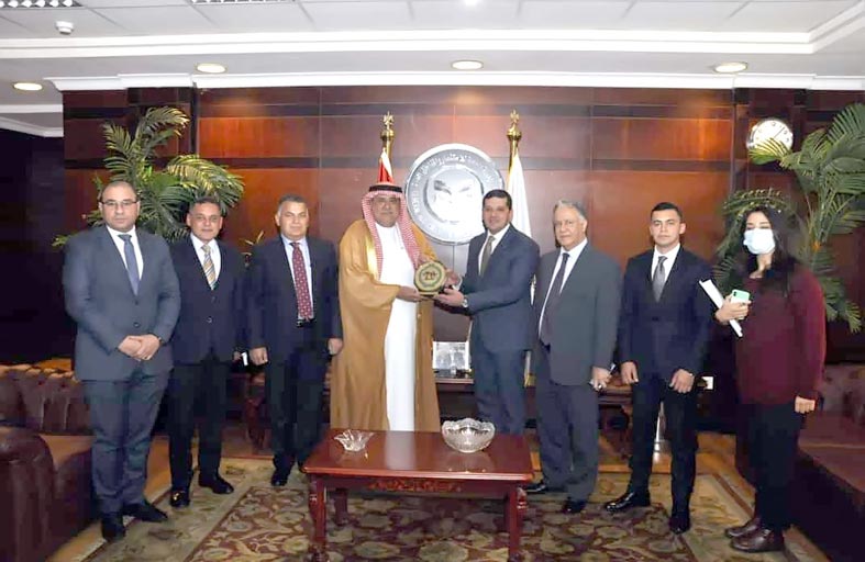 أحمد سودين يبحث مع المسؤولين المصريين تيسير عمل المستثمرين