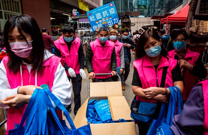 قرارات إغلاق وعزل ذاتي وحظر دخول على مستوى العالم 