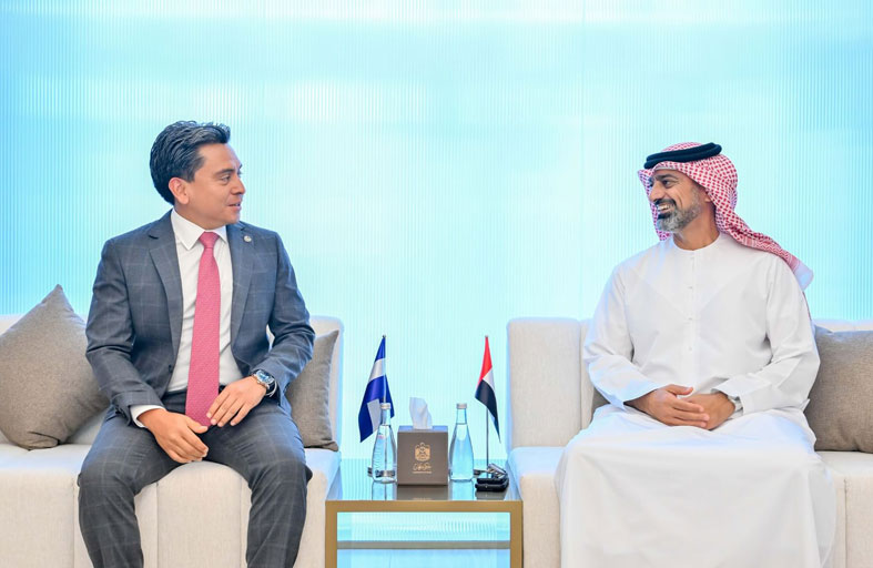 عمار بن حميد وسفير السلفادور يبحثان علاقات التّعاون