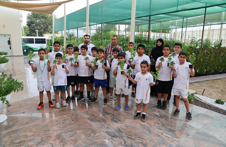 زيارة تعليمية وورش توعوية تثري أسبوع «أنا المجتمع» في الفعاليات الصيفية بنادي دبا الحصن