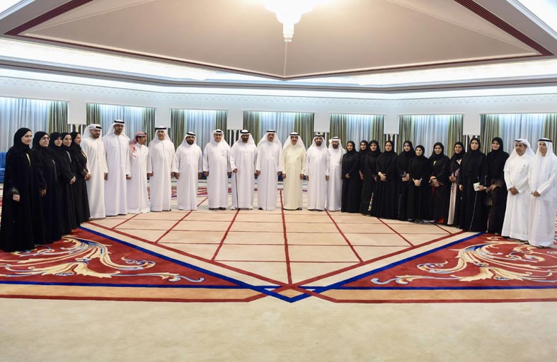 حاكم أم القيوين يستقبل رئيس المجلس الوطني الاتحادي وأعضاء المجلس والمهنئين بالشهر الفضيل