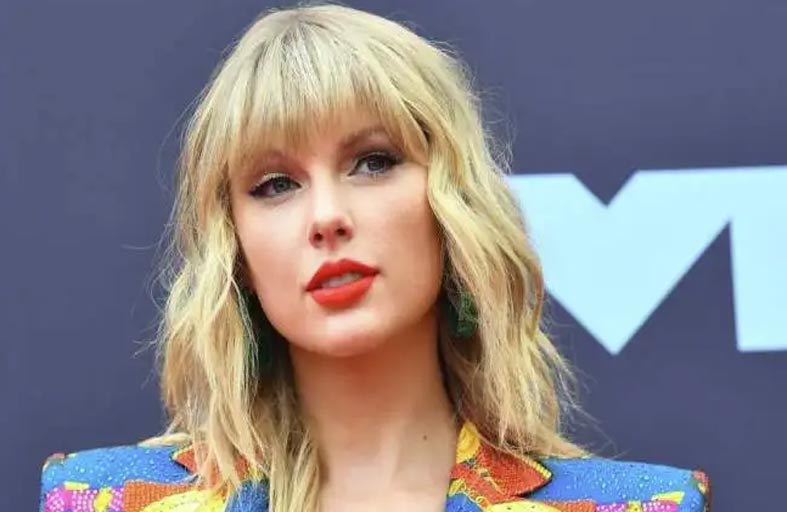 تايلور سويفت تدخل التاريخ بهذه الجائزة