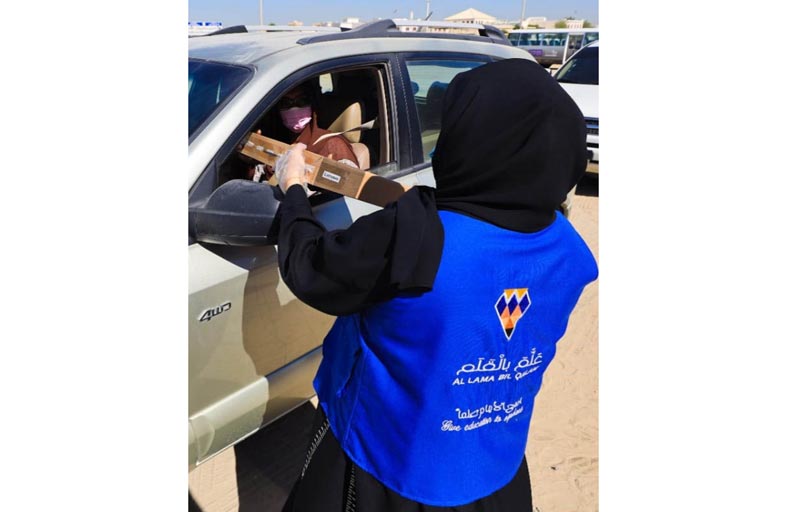 دعمٌ تعليميٌّ من (خيرية الشارقة) لأيتام ِ(الشارقة للتمكين الاجتماعي)