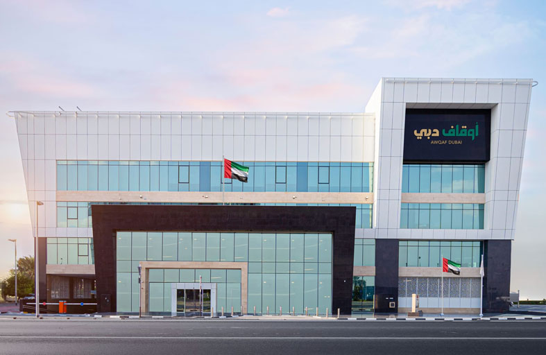 أوقاف دبي تخصص 2 مليون درهم لدعم مستشفى حمدان بن راشد لمرضى السرطان