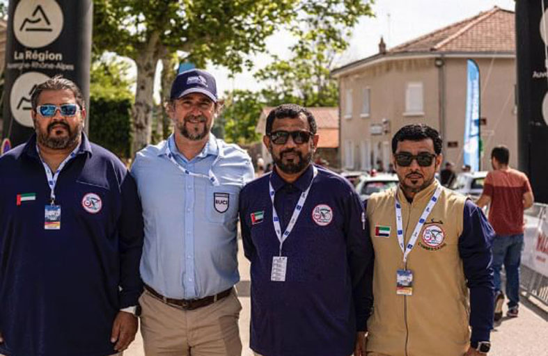 3 حكام إماراتيين يشاركون في إدارة طواف «إيسيرا» الفرنسي