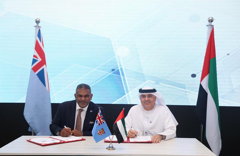الإمارات وفيجي توقعان مذكرة تفاهم في مجال القوى العاملة