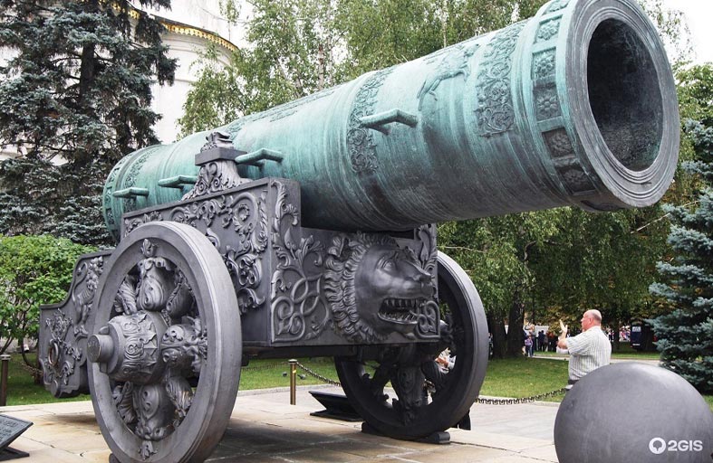 مدفع القيصر الروسي الأضخم في العالم