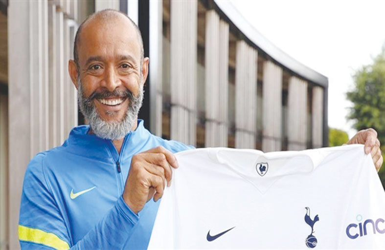 نونو سانتو: صدارة توتنهام  لـ «البريميرليغ» لا تعني أي شيء