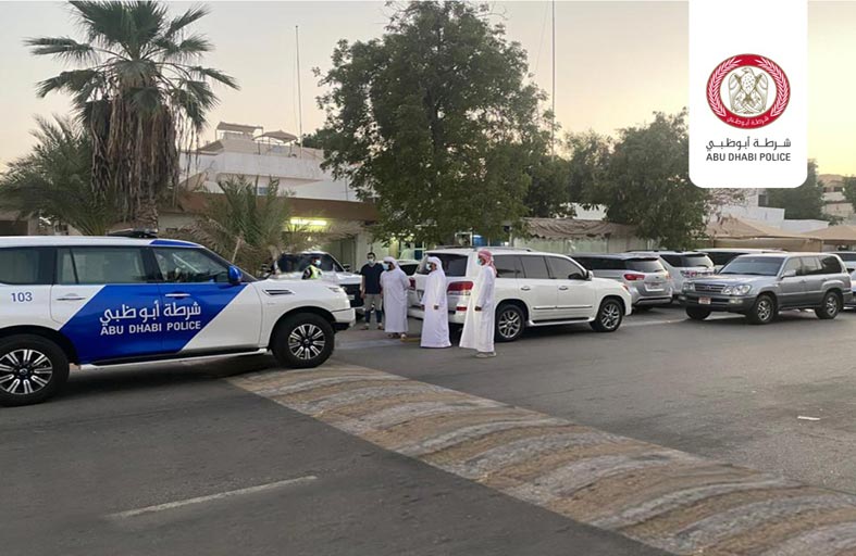 شرطة أبوظبي تُحيل لنيابة الأزمات والكوارث 39 مخالفة لـ «منع وتقييد التجمعات» منذ بداية رمضان