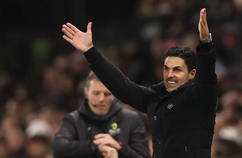 أرتيتا سعيد ليوكيريس بعد إنهائه صيامه عن التهديف