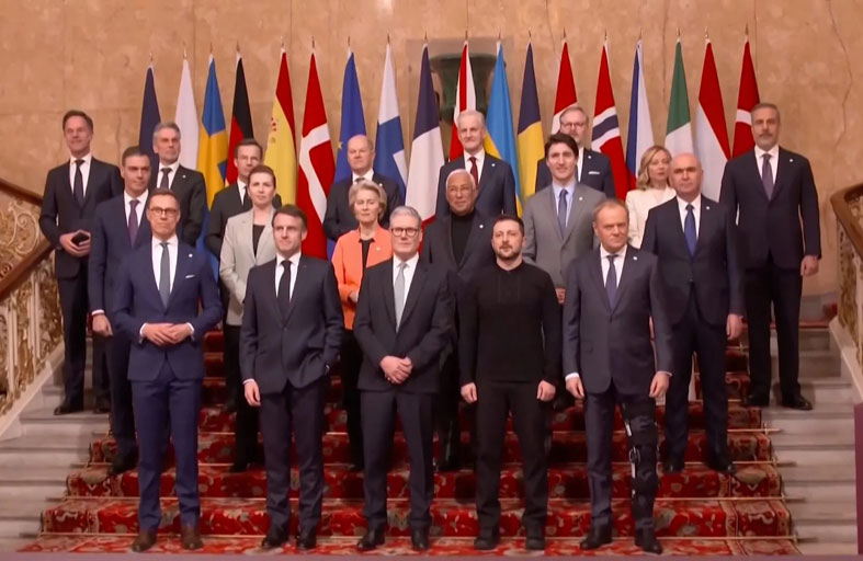 سؤال محوري يطرحه الأوروبيون :  هل سينفذ ترامب تهديده بفرض عقوبات على روسيا ؟ 