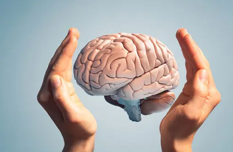 تجاهلت الأعراض.. لتفاجأ بمرض دماغي خطير