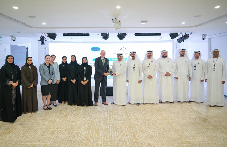 نائب سفير استراليا يؤكد أهمية البحث العلمي في فهم الأحداث واستشرافها