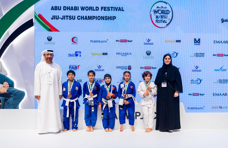 انطلاقة قوية للنسخة (14) من بطولة أبوظبي العالمية لمحترفي الجوجيتسو