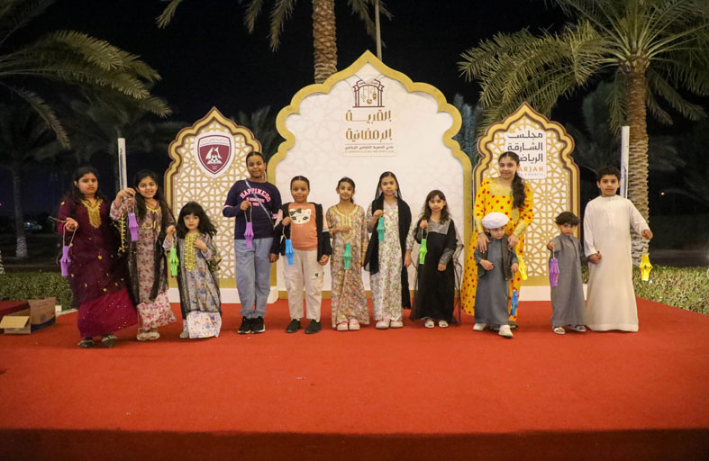 بلدية الحمرية تقيم ورشة «اصنع فانوسك» في القرية الرمضانية بالحمرية