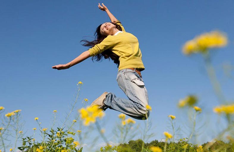  سبعة فوائد صحية للسعادة