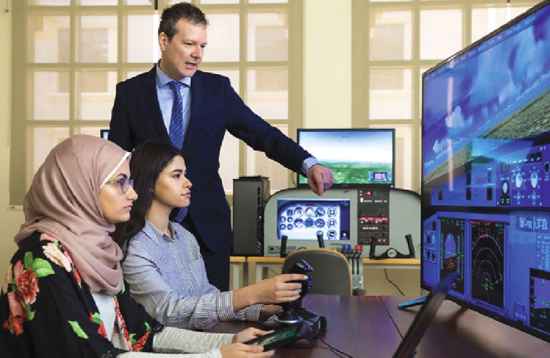 أكثر من 80 % من المنهاج نسبة التطبيق العملي في تخصصات الهندسة