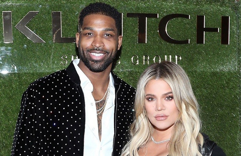 كلوي كارداشيان تتجاهل تومبسون بعيد الميلاد 