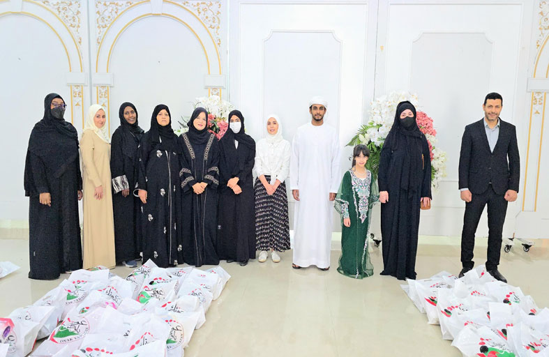 (عونك يا وطن) يوزع 1500 كسوة عيد على الأيتام والعمال