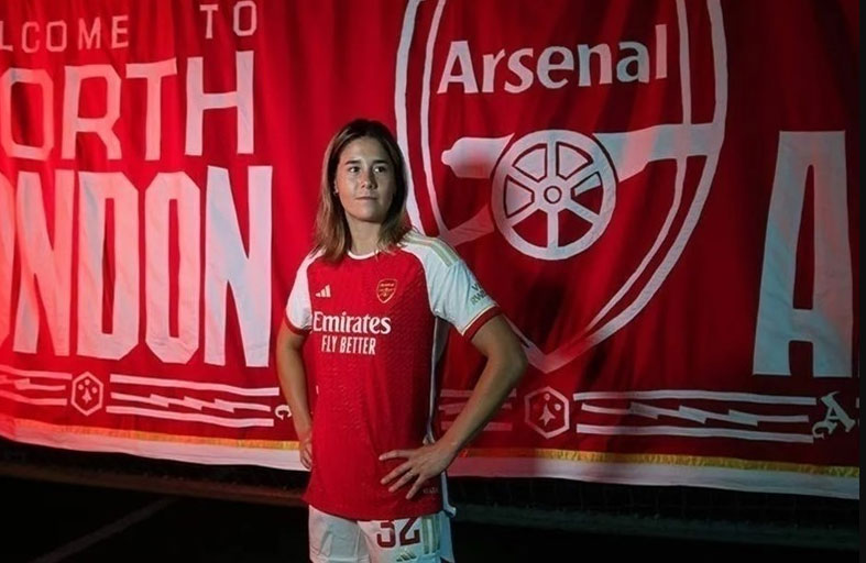 آرسنال يتعاقد مع الأسترالية كيرا كوني-كروس