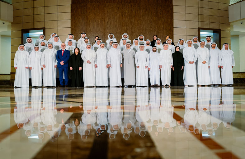 عبدالله بن زايد يترأس أعمال اللجنة المشتركة الإماراتية البحرينية ويشهد التوقيع على 5 مذكرات تفاهم بين البلدين