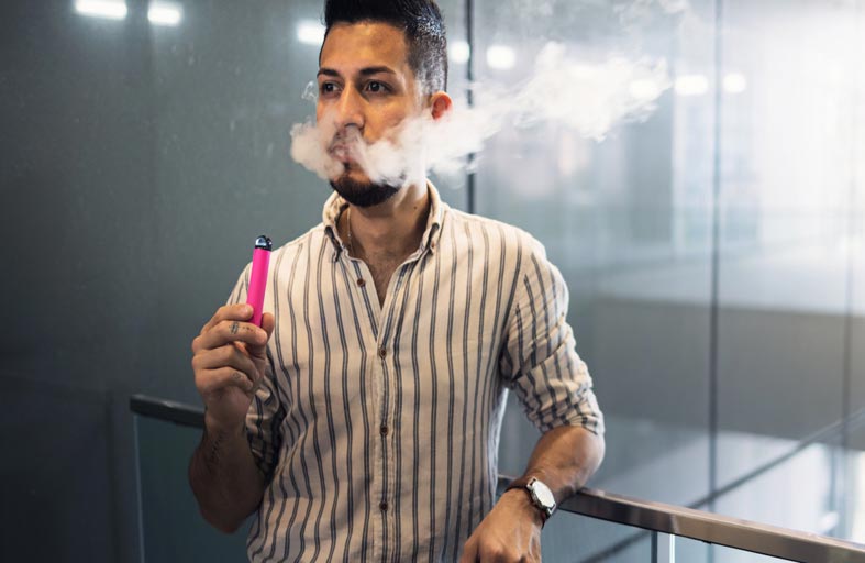 دراسة تدحض اعتقادا شائعا حول السجائر الإلكترونية!