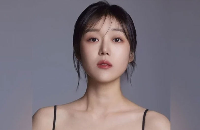 رحيل مفاجئ لنجمة كورية بعد صراع مع السرطان