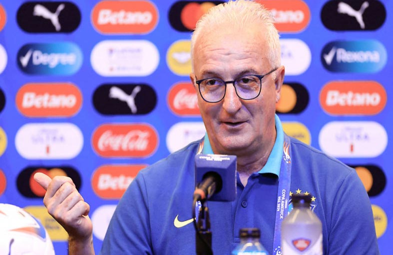 جونيور : البرازيل تبحث عن «التوليفة الصحيحة» 