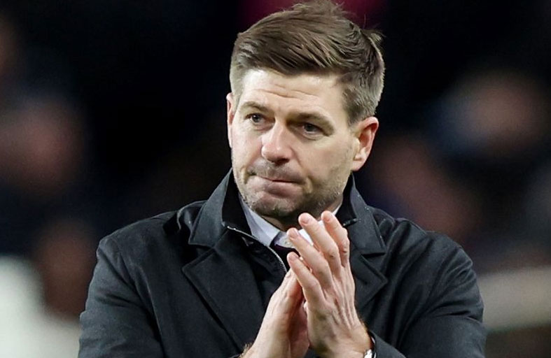 جيرارد: جيل إنكلترا السابق مجموعة من المغرورين 