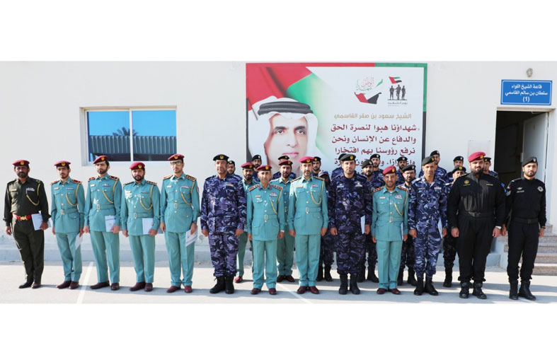 تخريج 136 من منتسبي 5 دورات شرطية برأس الخيمة