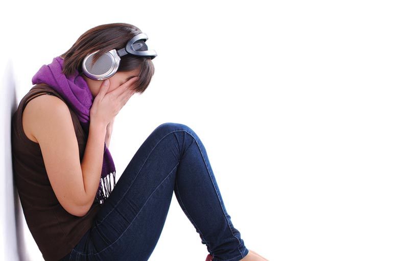 أعراض الاكتئاب الموسمي الشتوي والأسباب