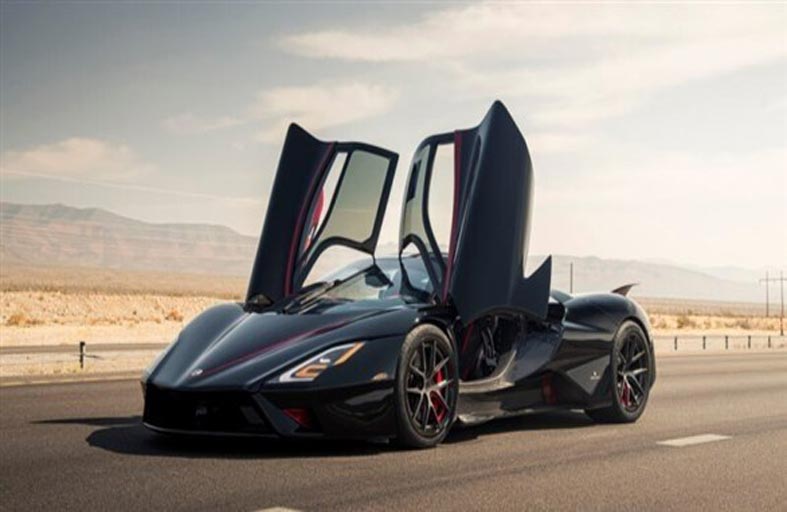 قيمتها 1.3 مليون دولار.. سيارة سرعتها 532 كلم بالساعة