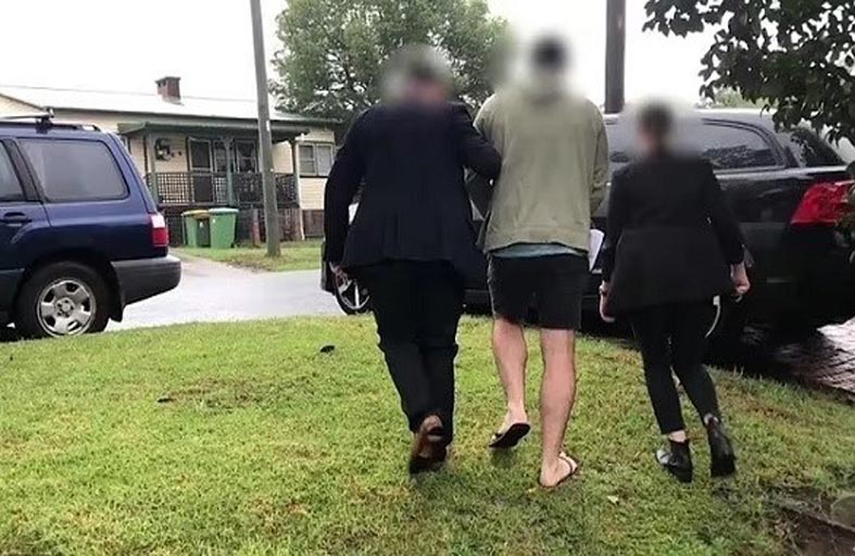 إنقاذ 56 طفلاً من الاعتداء بفضل يو إس بي