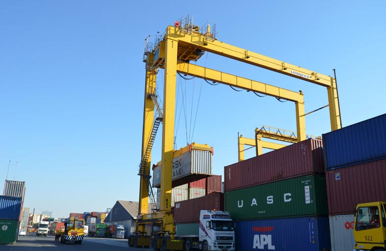 الاتحادية للجمارك تشكل المجلس الاستشاري مع القطاع الخاص