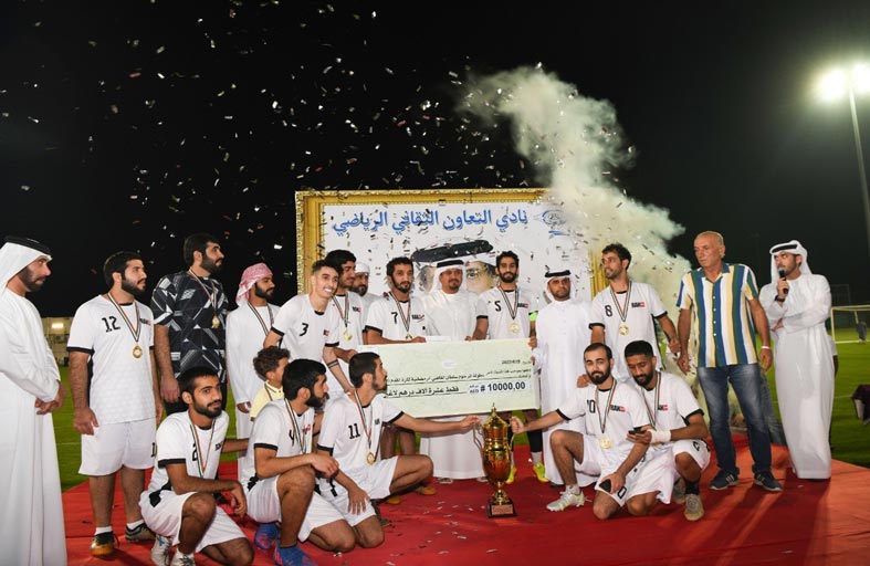 الجوارح يتخطى الإمبراطور بثلاثية ويحصد لقب بطولة سلطان القاضي الرمضانية بنادي التعاون