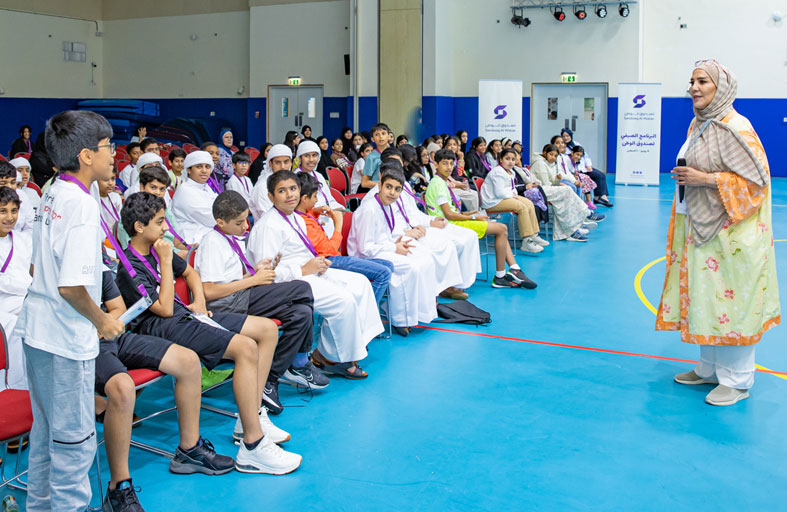 نهيان بن مبارك يشيد بجهود شركاء صندوق الوطن في إنجاح برامجه الصيفية