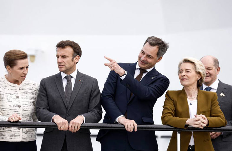 أوروبا ستدافع عن كل سنتيمتر مُربع من أراضيها ... 