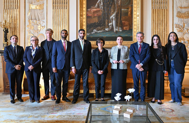 أبوظبي للثقافة والصناعات الوطنية الفرنسية توقعان مذكرة تفاهم لتعزيز التعاون الثقافي