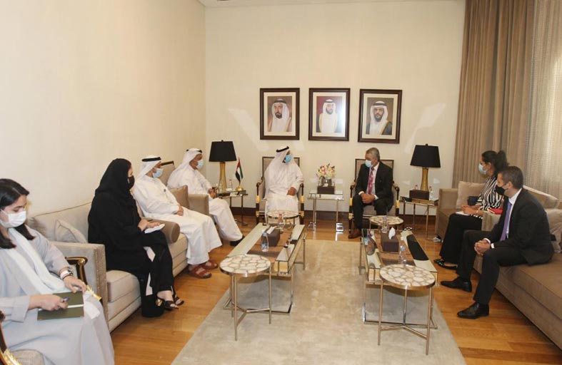 غرفة الشارقة والقنصلية التونسية يستعرضان أبرز الفرص  الاستثمارية لتعزيز التعاون الاقتصادي والشراكة بين رجال أعمال الطرفين