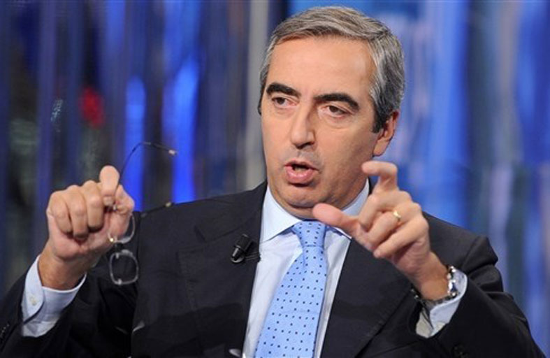 سيناتور إيطالي: مصر بقيادة السيسي تقف ضد الإرهاب